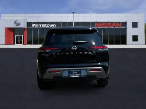 More photos of 2026 Nissan Pathfinder SL at Morristown Nissan, TN
