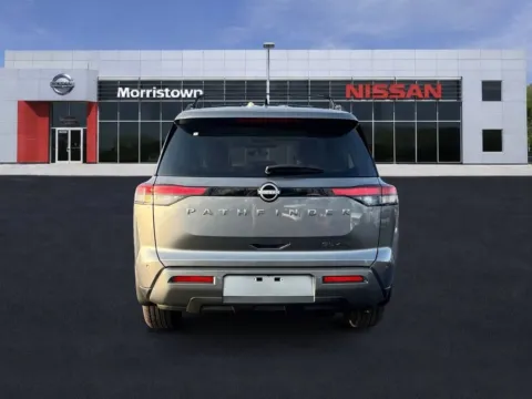 More photos of 2026 Nissan Pathfinder SL at Morristown Nissan, TN