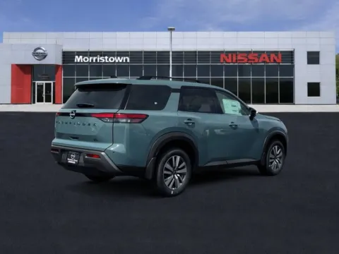 More photos of 2026 Nissan Pathfinder SL at Morristown Nissan, TN