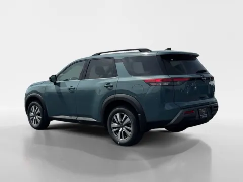 Photos of 2026 Nissan Pathfinder SL for sale in Morristown, TN at Morristown Nissan