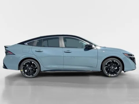 More photos of 2026 Nissan Sentra SR at Morristown Nissan, TN