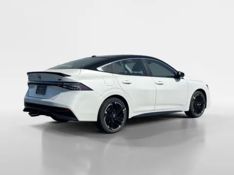 More photos of 2026 Nissan Sentra SR at Morristown Nissan, TN