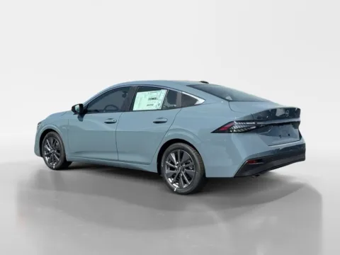 Photos of 2026 Nissan Sentra SL for sale in Morristown, TN at Morristown Nissan