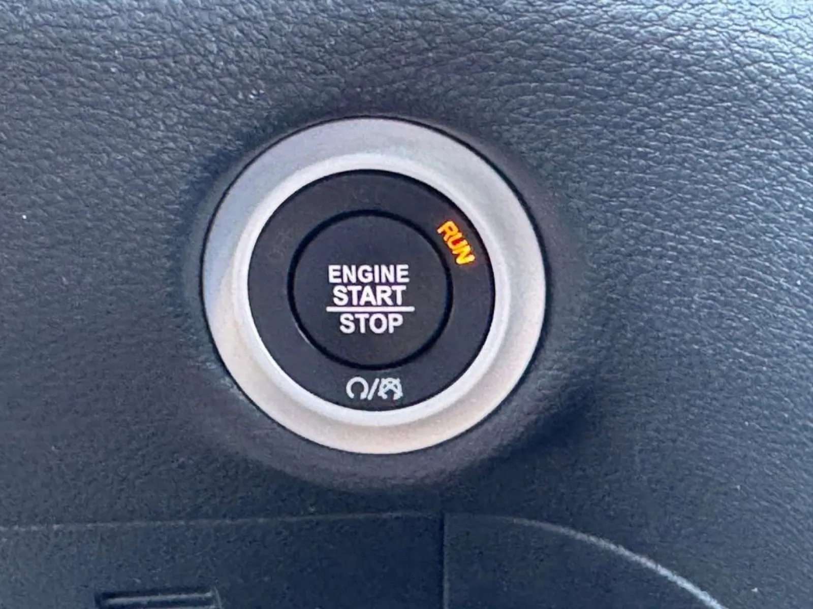 2025 Chrysler Pacifica Limited - Photo 13
