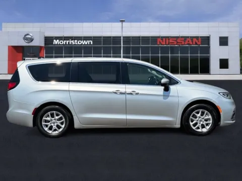 Photos of 2025 Chrysler Pacifica Limited for sale in Morristown, TN at Morristown Nissan