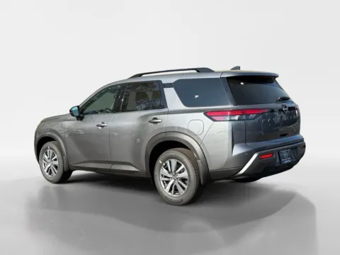 Photos of 2026 Nissan Pathfinder SL for sale in Morristown, TN at Morristown Nissan