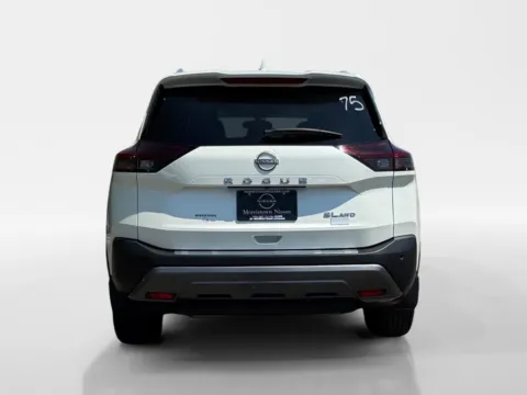 Another view of 2023 Nissan Rogue SL for sale in Morristown, TN at Morristown Nissan