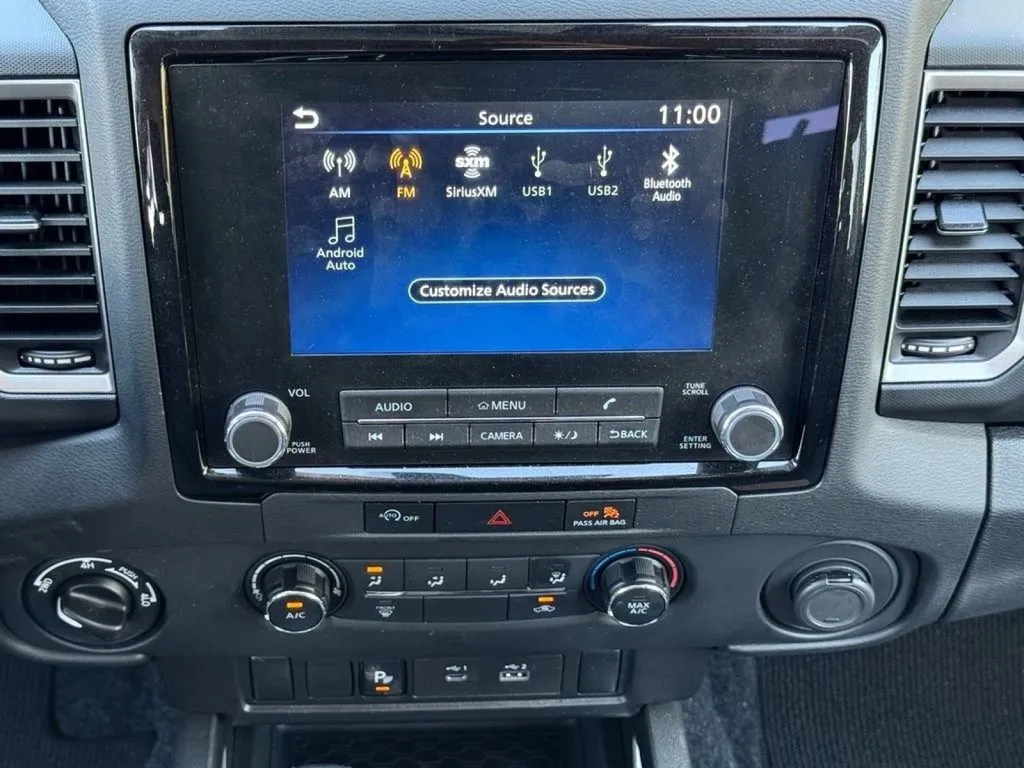 2024 Nissan Frontier SV - Photo 8