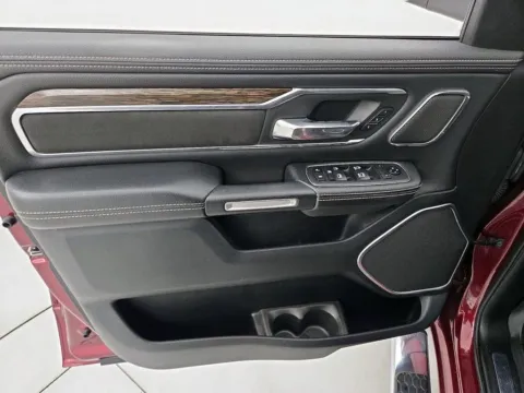 More photos of 2019 Ram 1500 Laramie at Morristown Nissan, TN