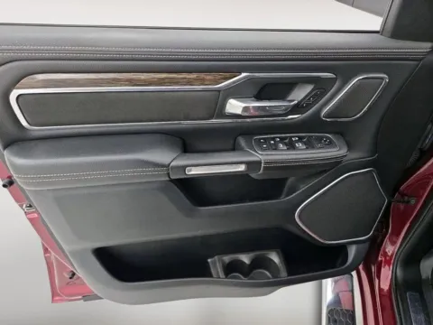 More photos of 2019 Ram 1500 Laramie at Morristown Nissan, TN