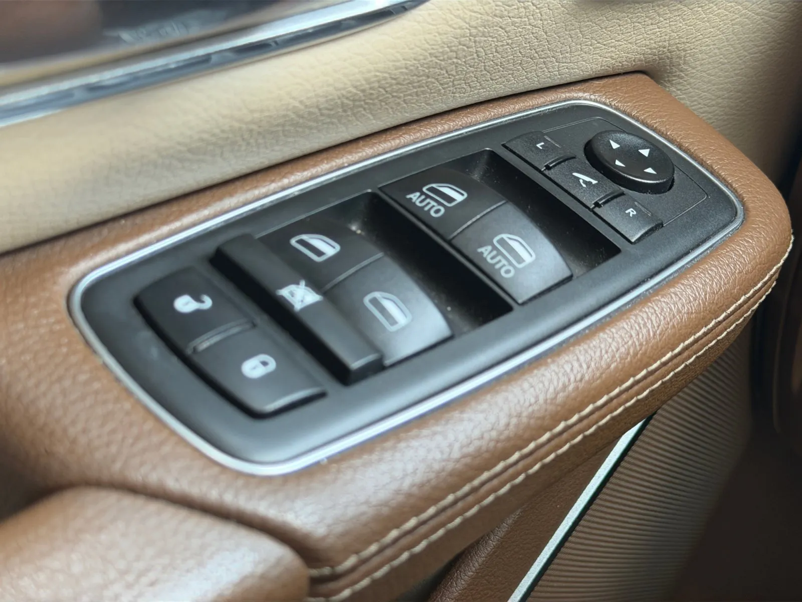 2019 RAM Ram 1500 Pickup Laramie - Photo 20