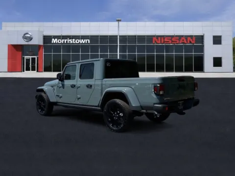 More photos of 2025 Jeep Gladiator Nighthawk at Morristown Nissan, TN