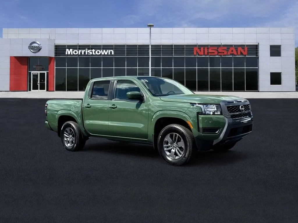 2025 Nissan Frontier SV Crew Cab 4X4 SWB's photo
