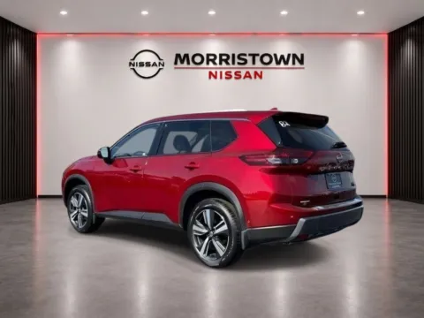 More photos of 2025 Nissan Rogue SL at Morristown Nissan, TN
