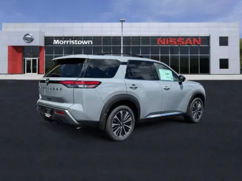 More photos of 2026 Nissan Pathfinder Platinum at Morristown Nissan, TN