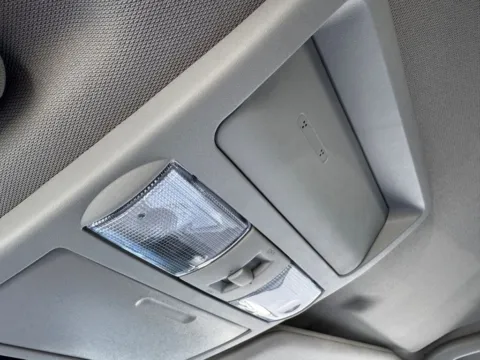 More photos of 2022 Nissan Frontier SV at Morristown Nissan, TN