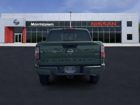 More photos of 2022 Nissan Frontier SV at Morristown Nissan, TN