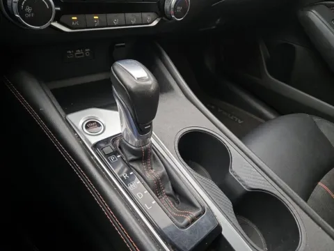 More photos of 2020 Nissan Altima 2.5 SR at Morristown Nissan, TN