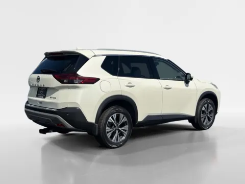 More photos of 2021 Nissan Rogue SV at Morristown Nissan, TN