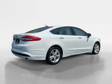More photos of 2018 Ford Fusion SE at Morristown Nissan, TN