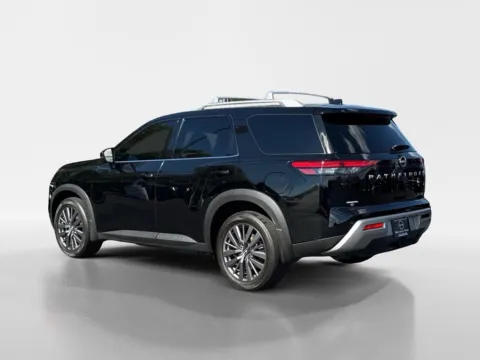 Photos of 2024 Nissan Pathfinder SL for sale in Morristown, TN at Morristown Nissan