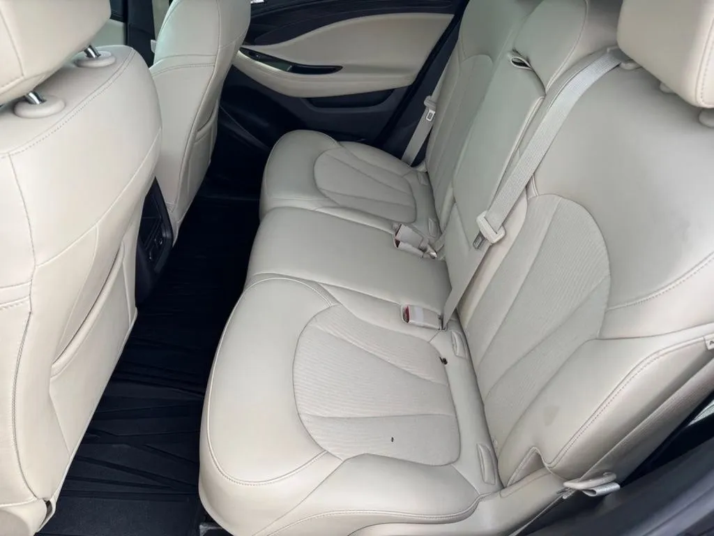 2020 Buick Envision Preferred - Photo 20