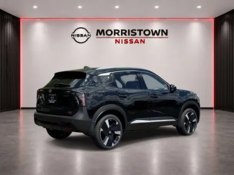 More photos of 2026 Nissan Kicks SR at Morristown Nissan, TN