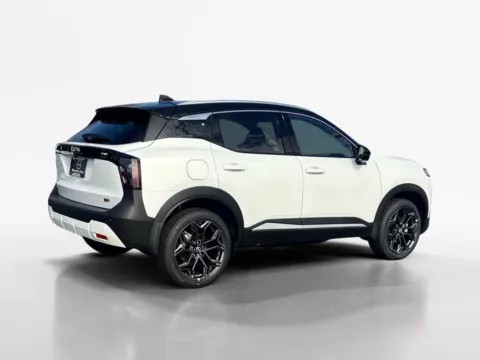 More photos of 2026 Nissan Kicks SR at Morristown Nissan, TN