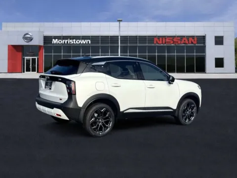 More photos of 2026 Nissan Kicks SR at Morristown Nissan, TN