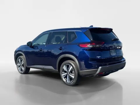 Photos of 2026 Nissan Rogue SL for sale in Morristown, TN at Morristown Nissan