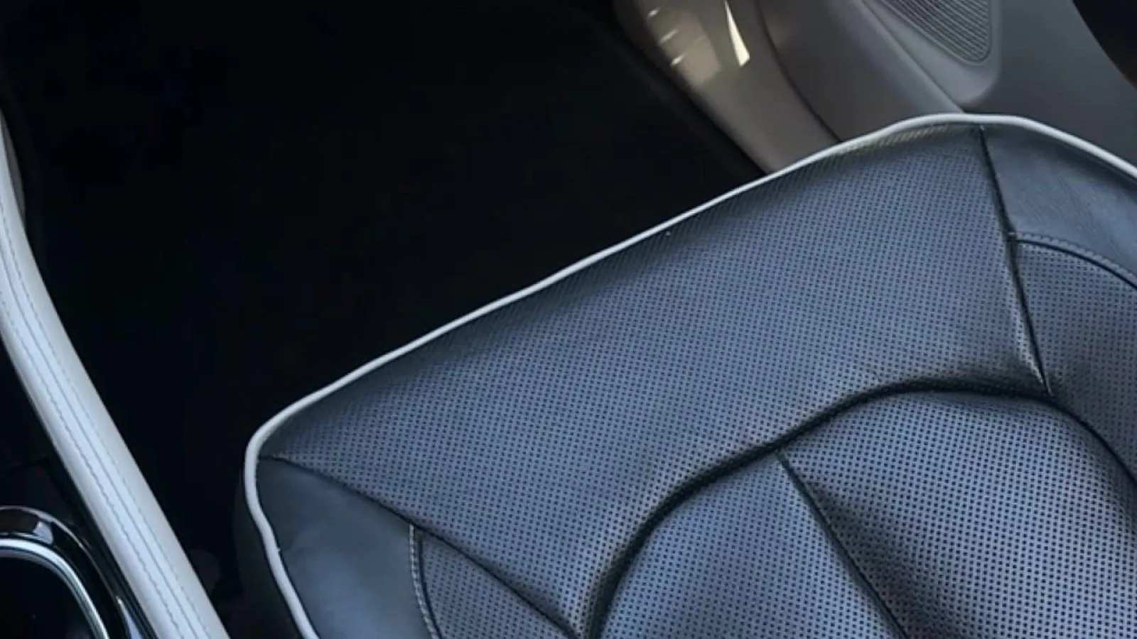 2022 Chrysler Pacifica Limited - Photo 17