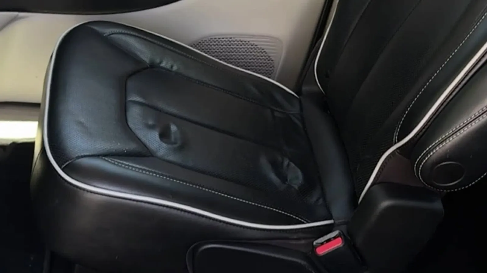 2022 Chrysler Pacifica Limited - Photo 21