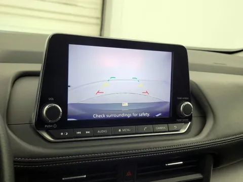 More photos of 2024 Nissan Rogue SV at Morristown Nissan, TN