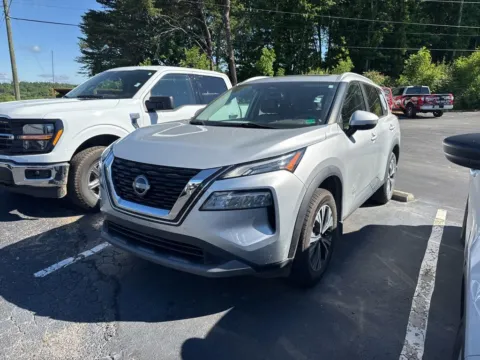 Silver 2022 Nissan Rogue SV for sale in Morristown, TN