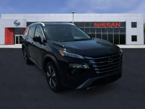 More photos of 2026 Nissan Rogue SL at Morristown Nissan, TN