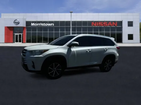 Photos of 2019 Toyota Highlander XLE for sale in Morristown, TN at Morristown Nissan