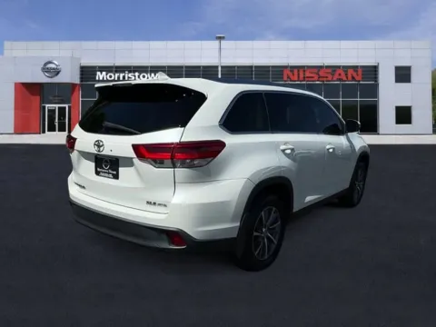 Another view of 2019 Toyota Highlander XLE for sale in Morristown, TN at Morristown Nissan