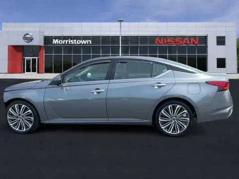 More photos of 2023 Nissan Altima 2.5 SL at Morristown Nissan, TN