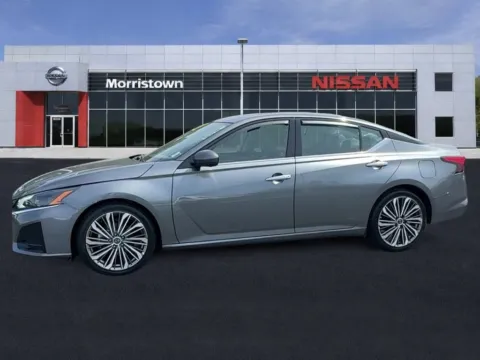 Another view of 2023 Nissan Altima 2.5 SL for sale in Morristown, TN at Morristown Nissan