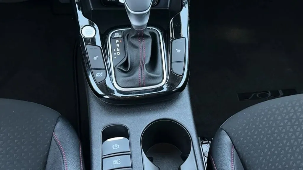 2025 Kia Soul GT-Line - Photo 19