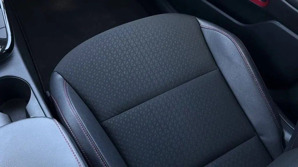 2025 Kia Soul GT-Line - Photo 17