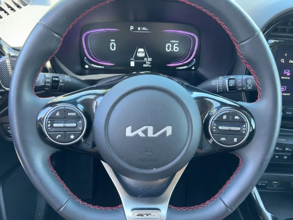 2025 Kia Soul GT-Line - Photo 24