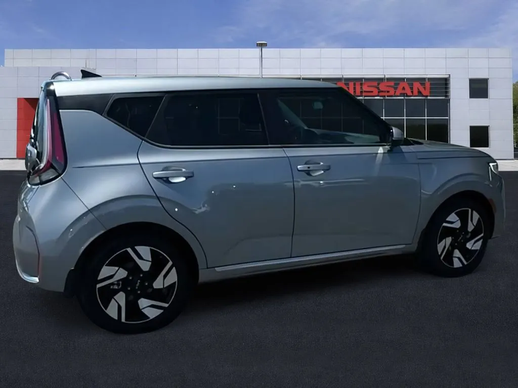 2025 Kia Soul GT-Line - Photo 8