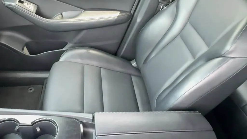 2021 Nissan Rogue SV - Photo 12