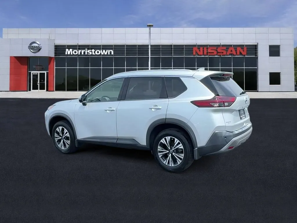 2021 Nissan Rogue SV - Photo 6