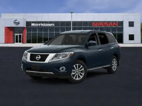 Silver 2015 Nissan Pathfinder SV for sale in Morristown, TN