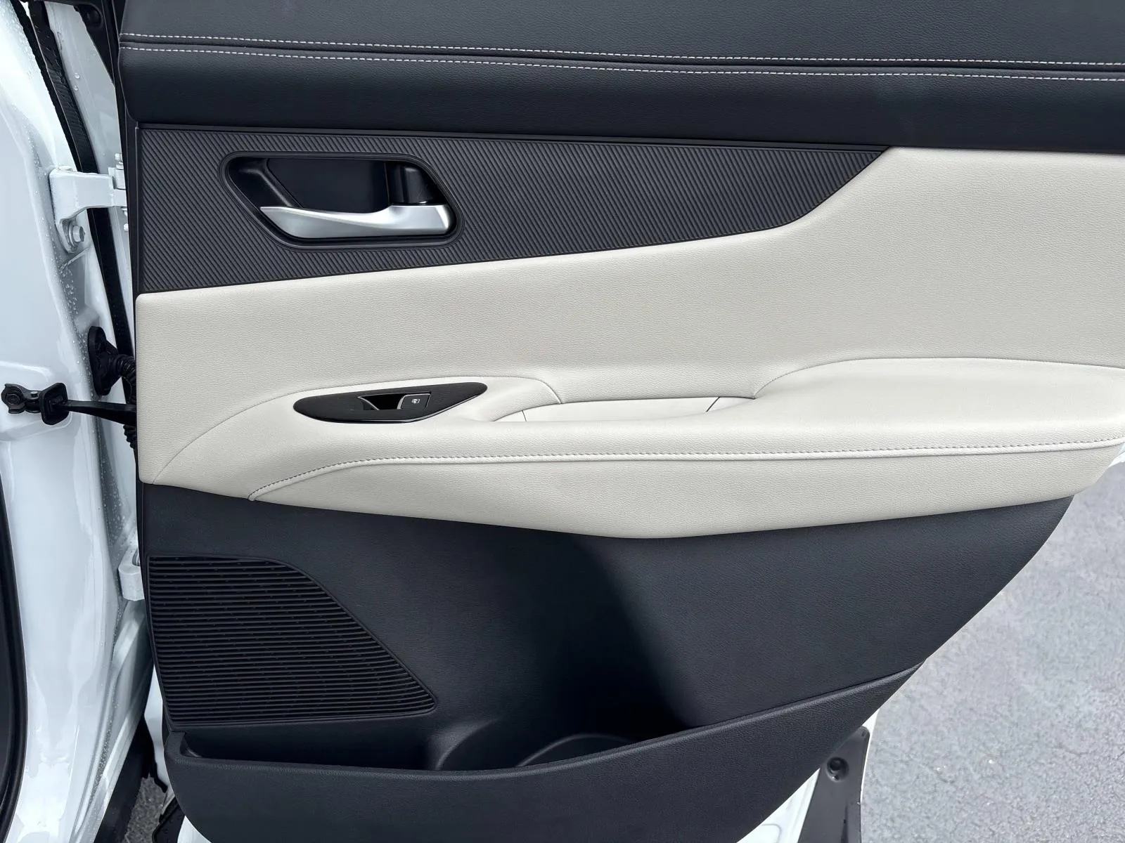 2025 Nissan Murano SL - Photo 23