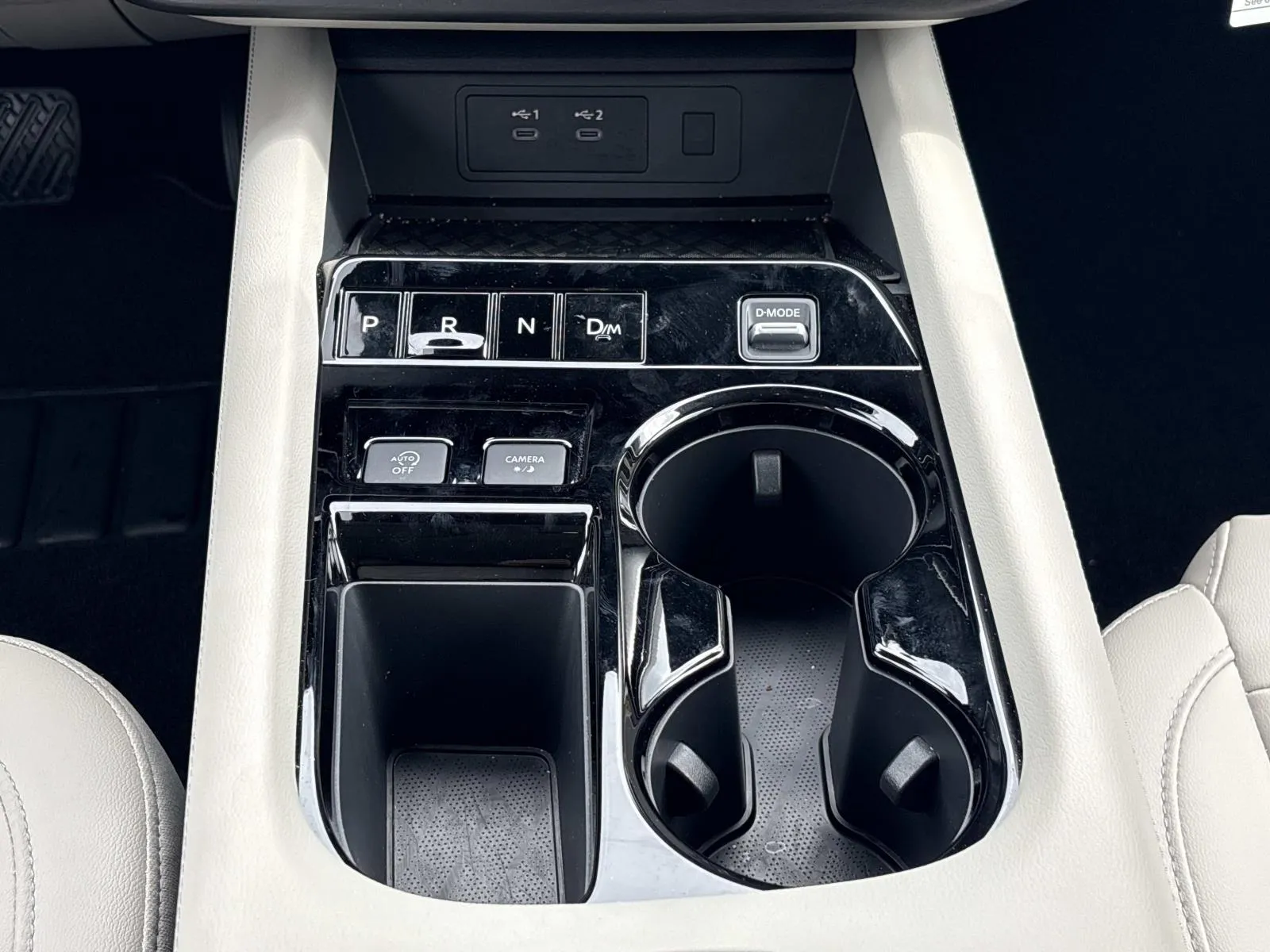 2025 Nissan Murano SL - Photo 14