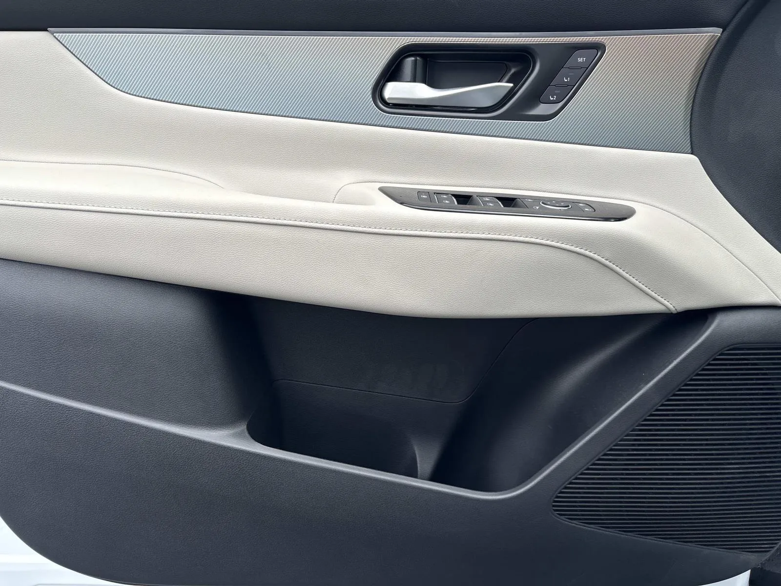 2025 Nissan Murano SL - Photo 29