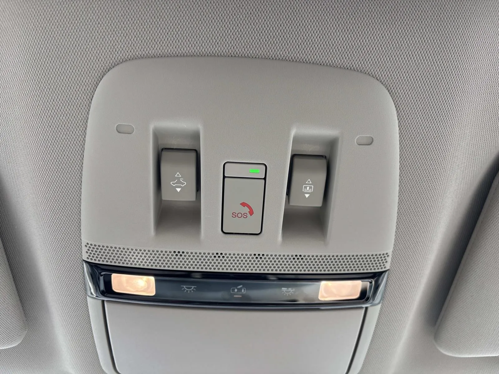 2025 Nissan Murano SL - Photo 16